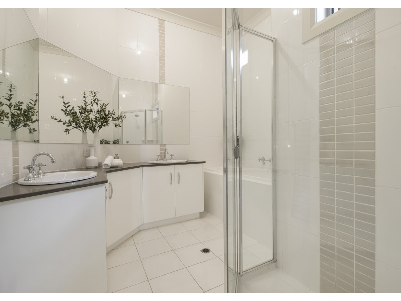 42 Swan Street, Grange SA 5022