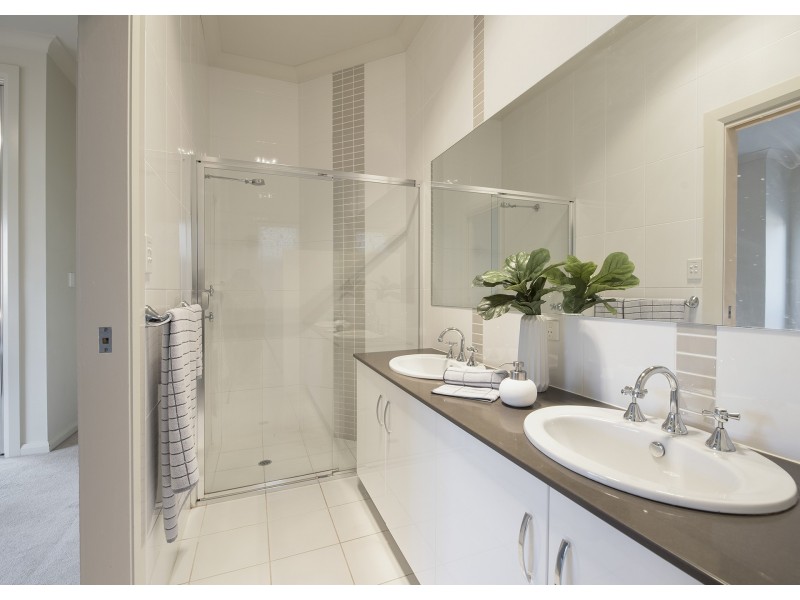 42 Swan Street, Grange SA 5022
