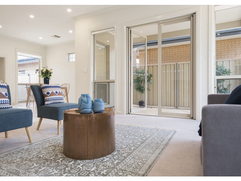 42 Swan Street, Grange SA 5022