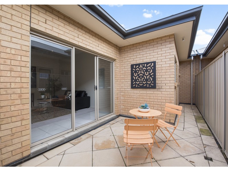 42 Swan Street, Grange SA 5022