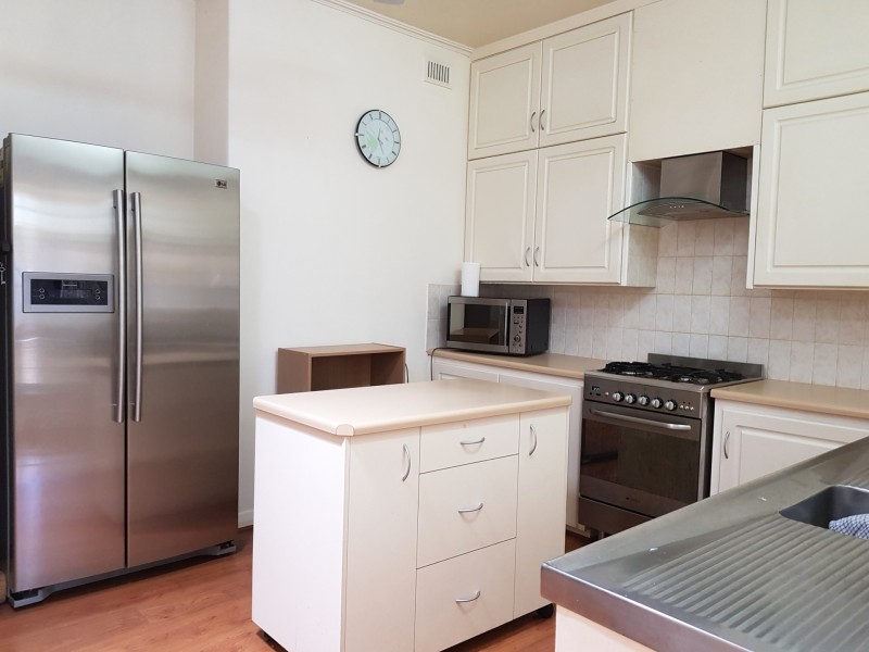 32 Glengarry Street, Woodville South SA 5011