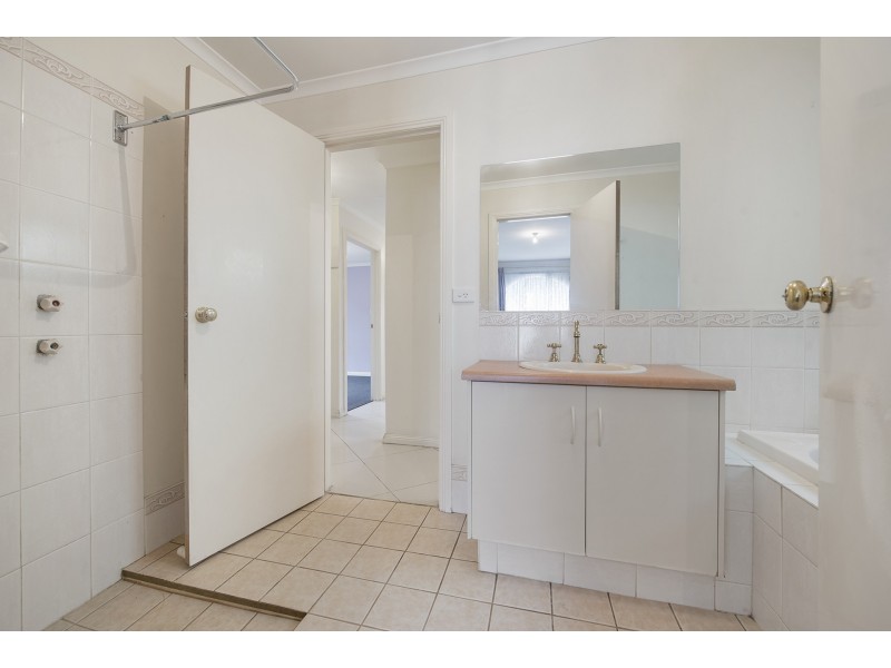 61 Eighth Avenue, Woodville Gardens SA 5012