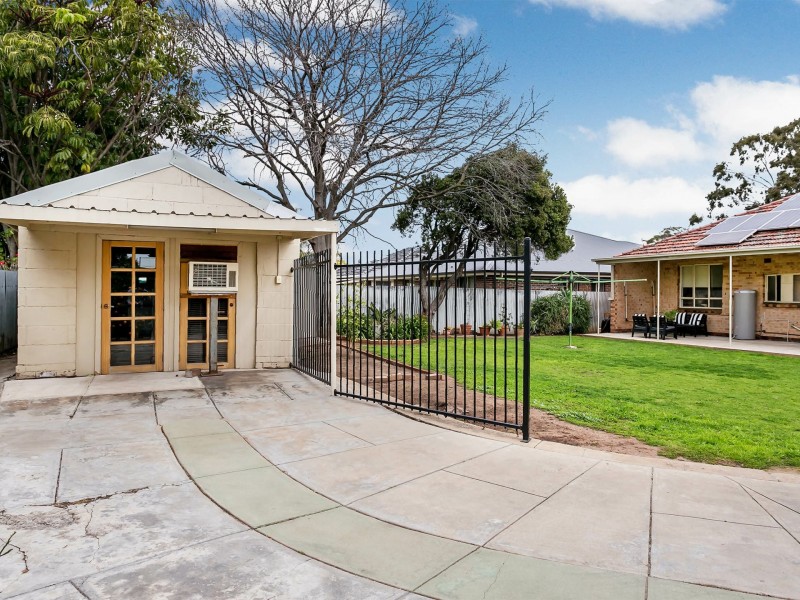 99 Hampstead Road, Manningham SA 5086