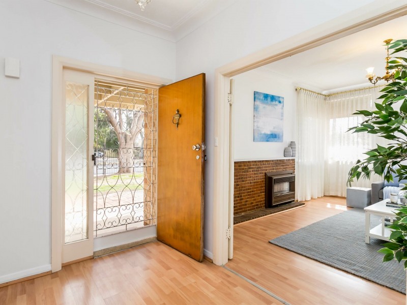 99 Hampstead Road, Manningham SA 5086