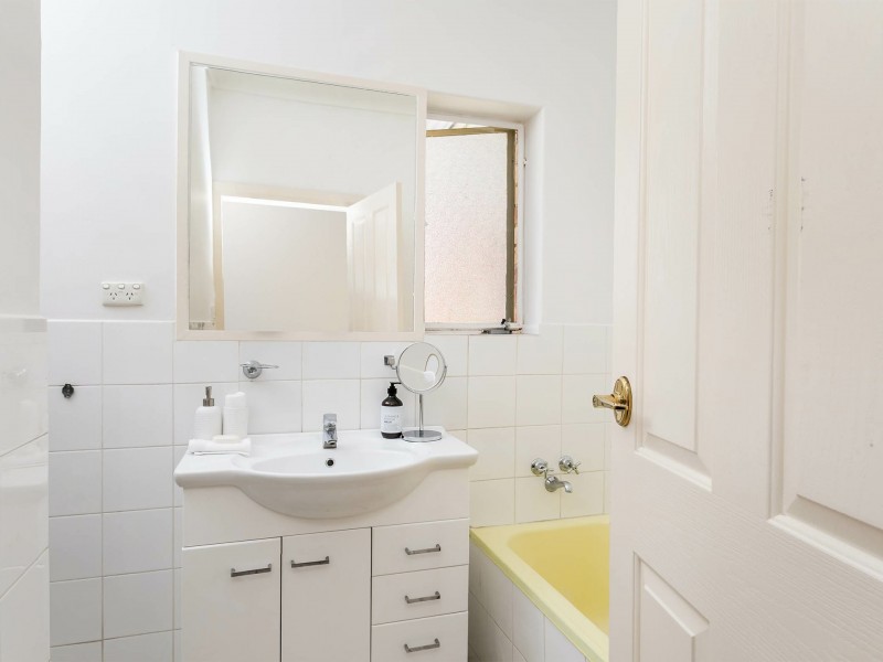 99 Hampstead Road, Manningham SA 5086