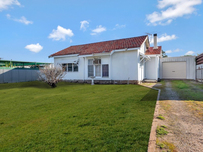 121 Hanson Road, Woodville North SA 5012