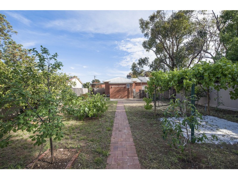 22 Fourth Avenue, Woodville Park SA 5011