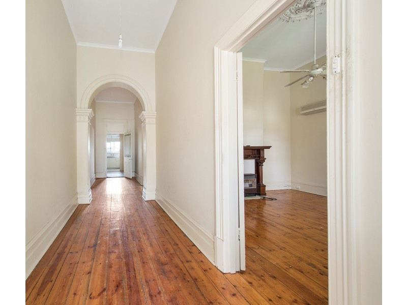 1 – 2/77 Findon Road, Woodville South SA 5011