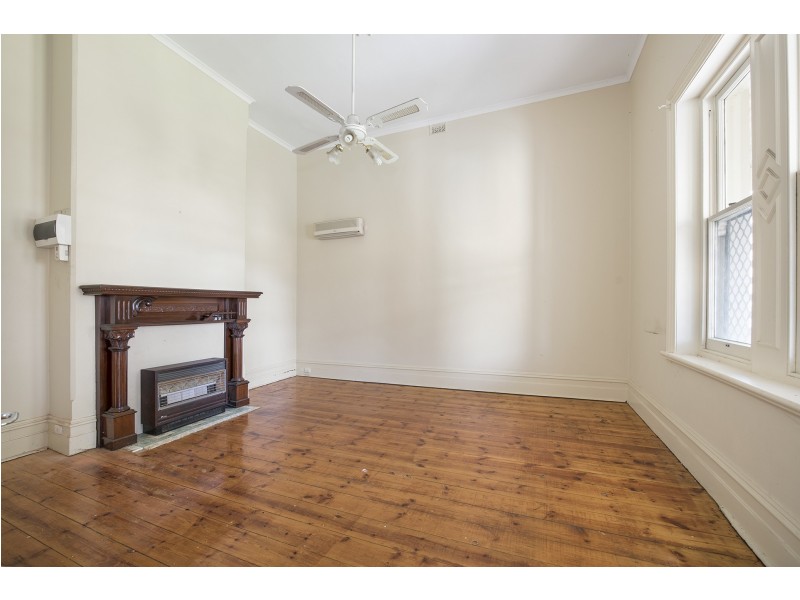 1 – 2/77 Findon Road, Woodville South SA 5011