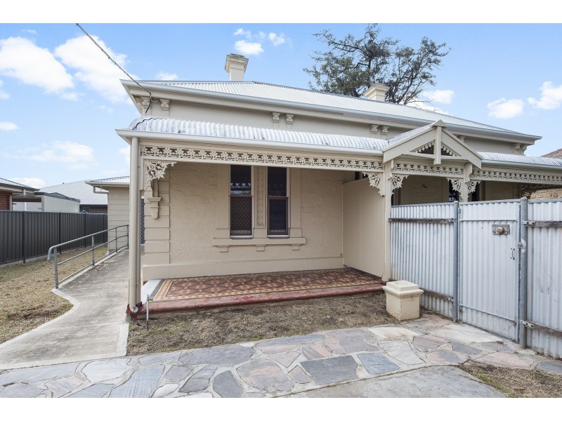 1 – 2/77 Findon Road, Woodville South SA 5011