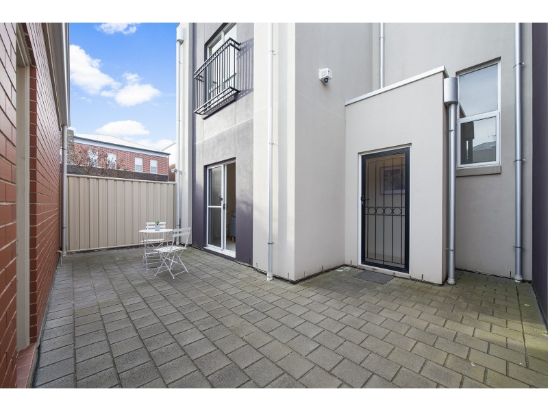 Unit 9/26 Third Street, Brompton SA 5007