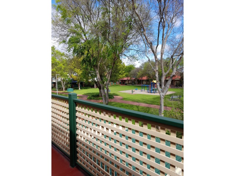 7 Carrondown Walk, Brompton SA 5007
