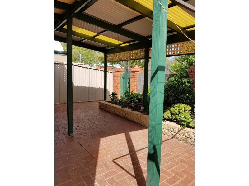 7 Carrondown Walk, Brompton SA 5007