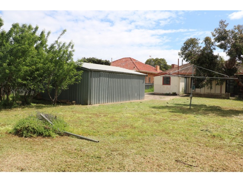 7 Seventh Avenue, Woodville Gardens SA 5012