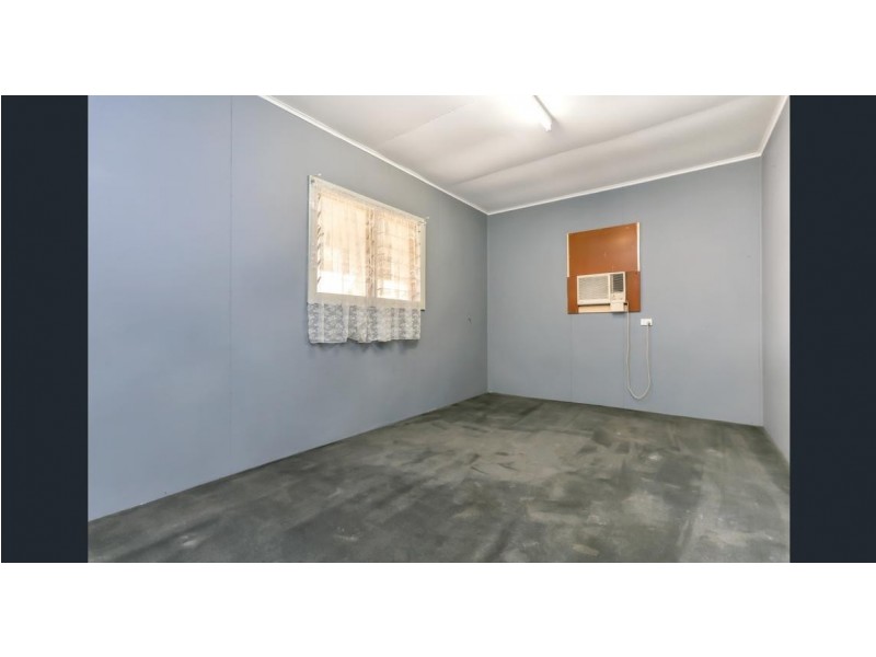 42 Fourth Avenue, Woodville Gardens SA 5012