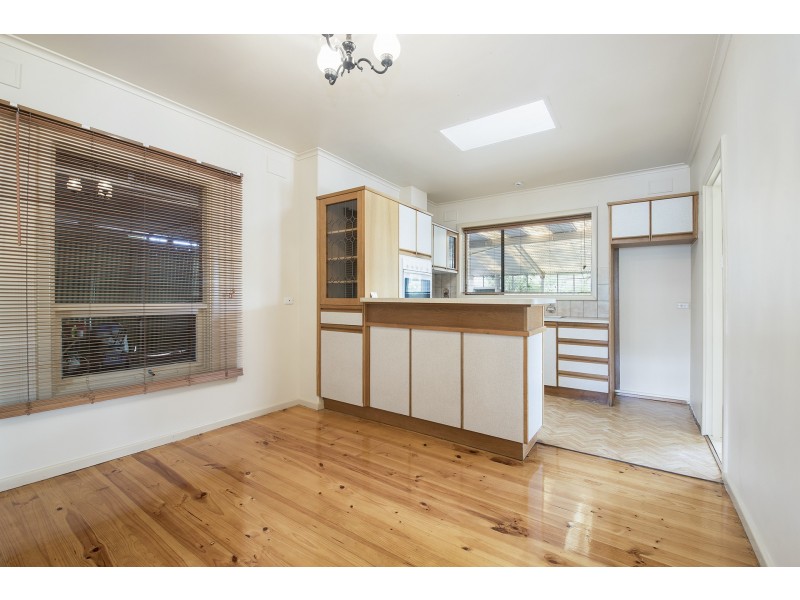 10 Barnes Crescent, Parafield Gardens SA 5107