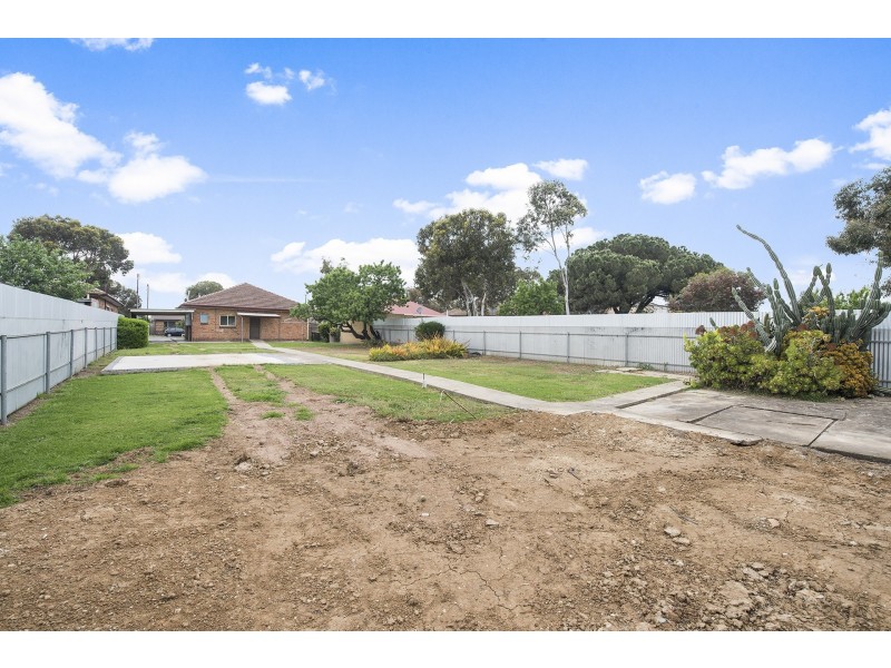 31 Edward Street, Ottoway SA 5013
