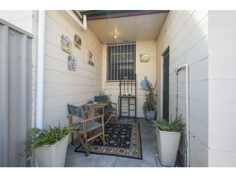 1/35 Ship Street, Port Adelaide SA 5015