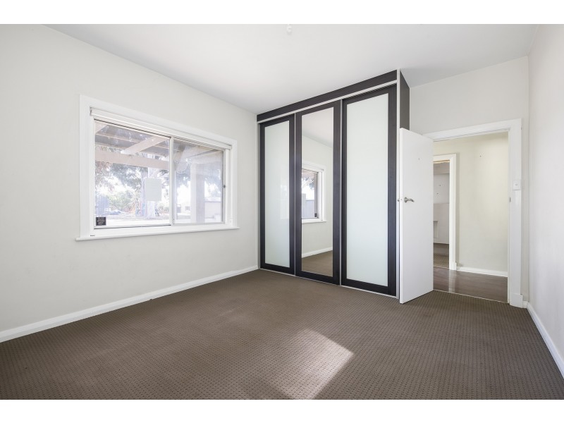 25 Tasman Avenue, Flinders Park SA 5025