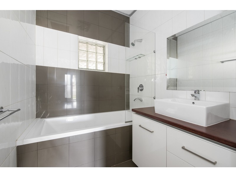 25 Tasman Avenue, Flinders Park SA 5025