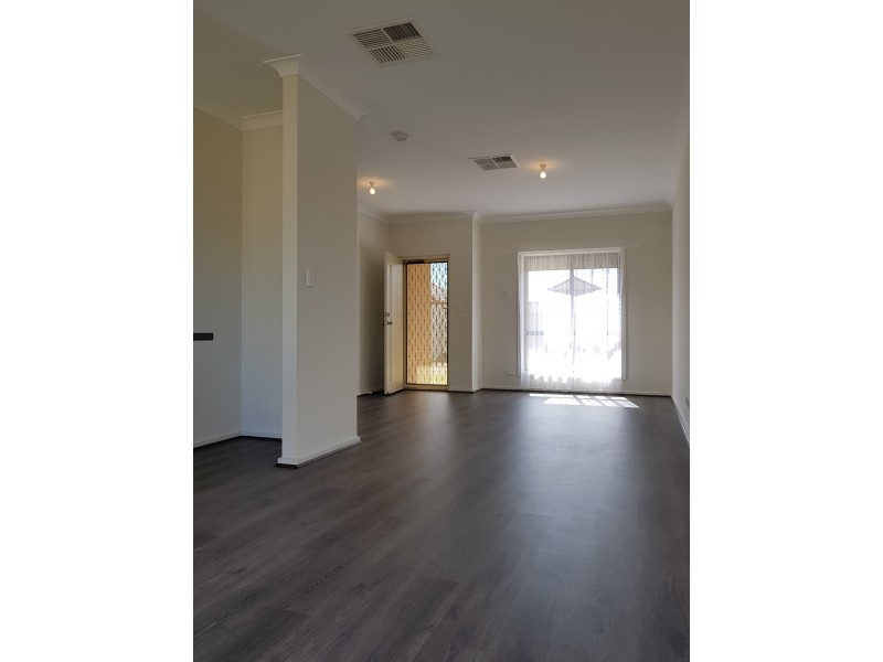 2a Alfreda Street, Athol Park SA 5012