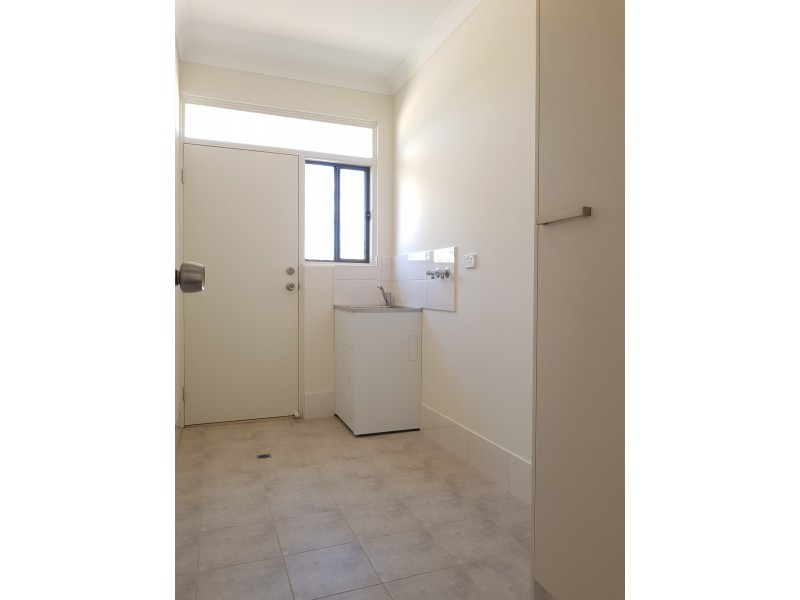 2a Alfreda Street, Athol Park SA 5012