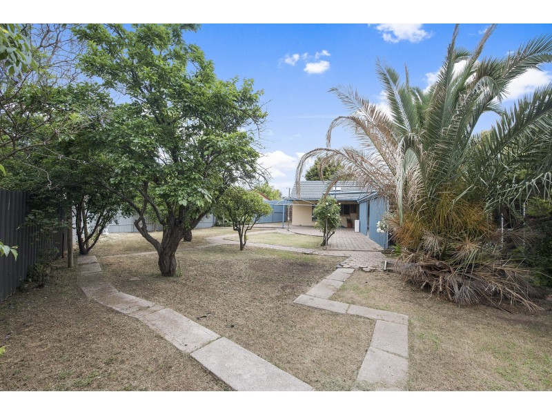 10 Barnes Crescent, Parafield Gardens SA 5107