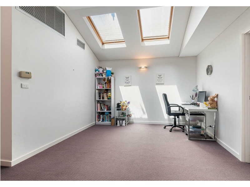 21 Chapel Lane, Mawson Lakes SA 5095