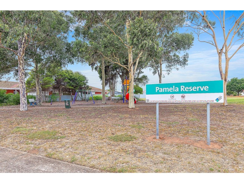 14 Colin Street, Findon SA 5023