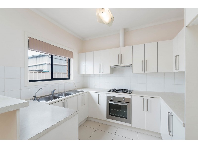 Unit 2/2 Stonehaven Street, Pennington SA 5013