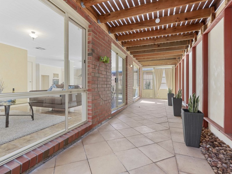 17 Mariner Drive, Sheidow Park SA 5158