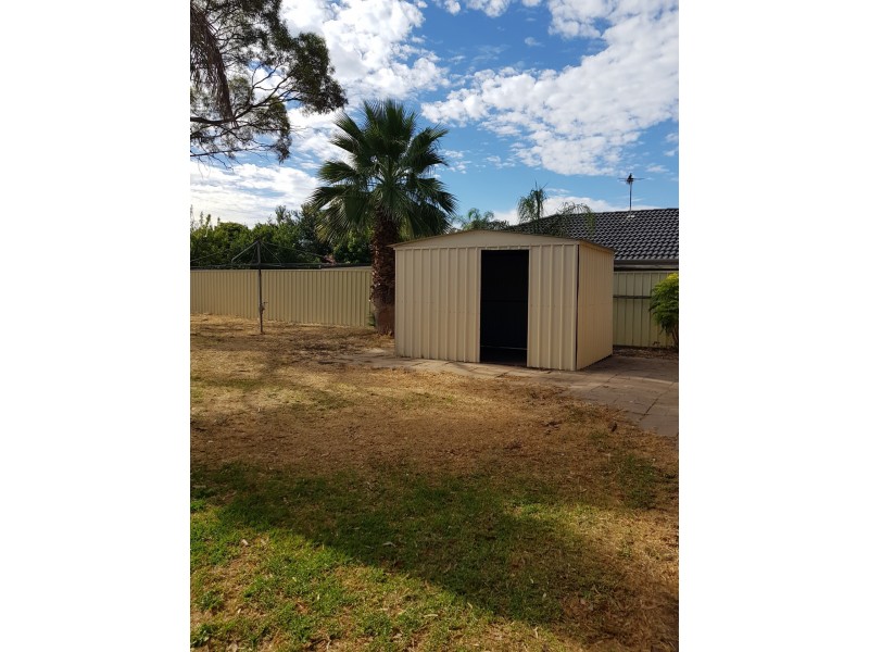 80 Lurline Avenue, Gilles Plains SA 5086
