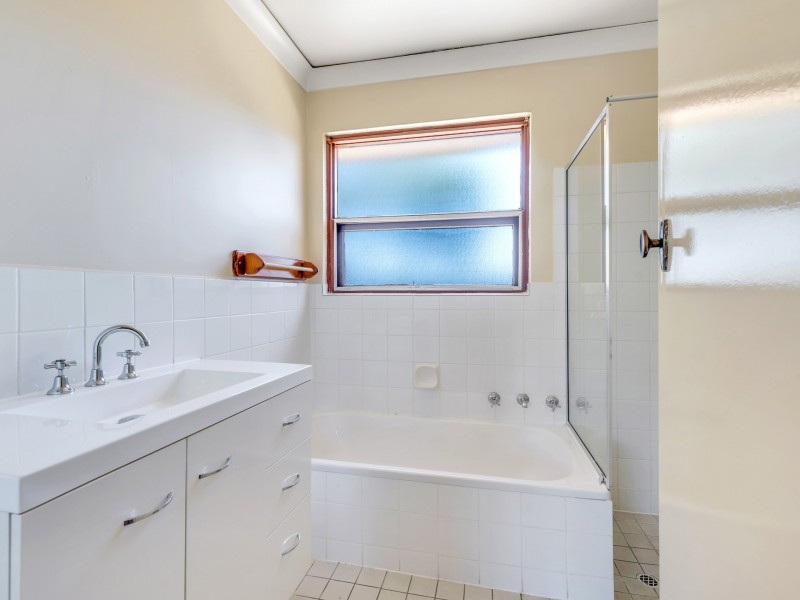 Unit 1/2 First Avenue, Seaton SA 5023
