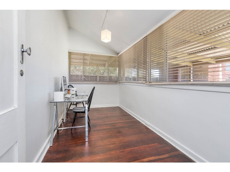 24 Green Road, Woodville West SA 5011