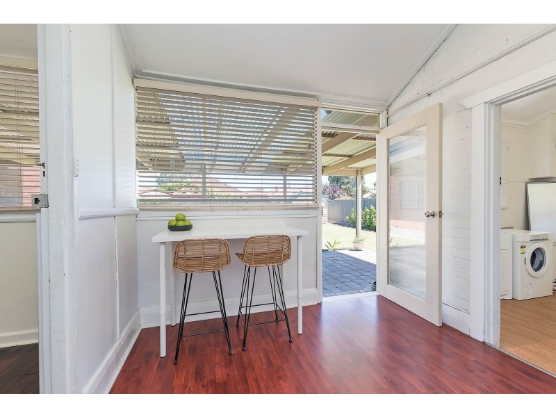 24 Green Road, Woodville West SA 5011