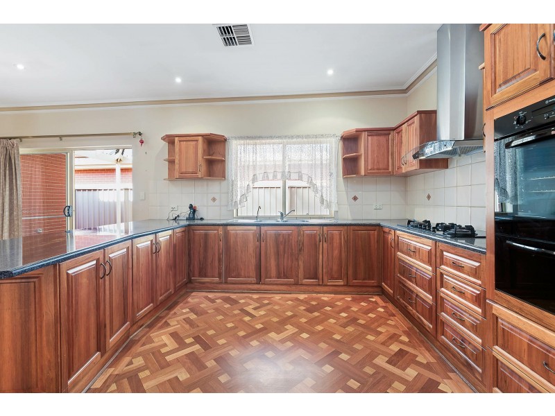 15 Balcombe Avenue, Findon SA 5023