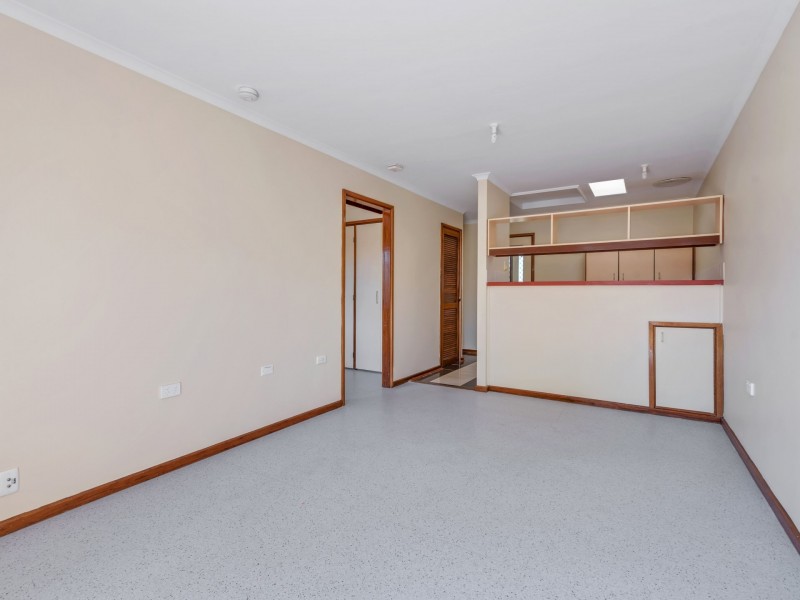 472 Military Road, Largs Bay SA 5016