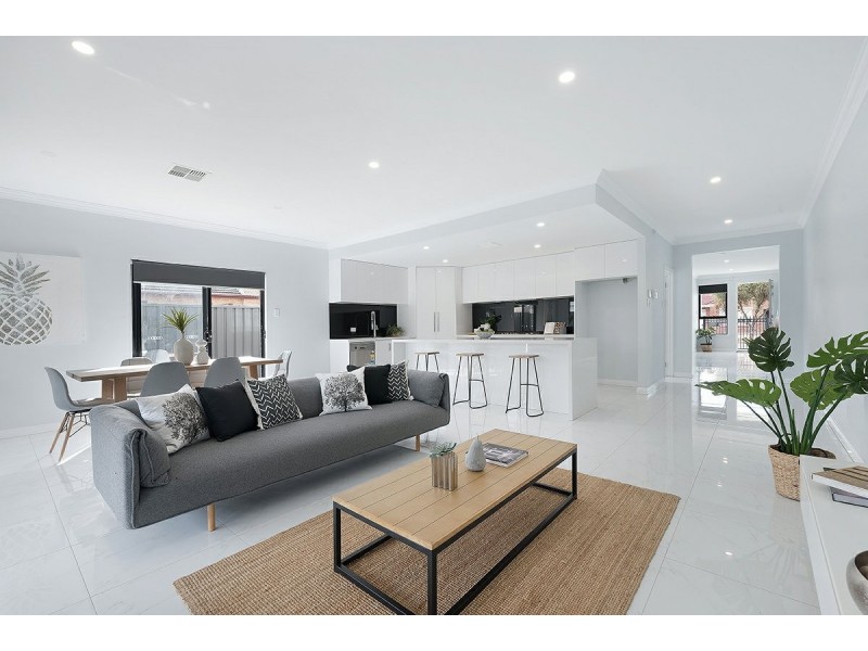 Residence 2/41 Hookings Terrace, Woodville Gardens SA 5012