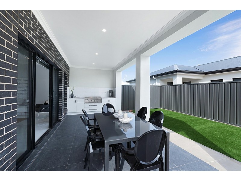 Residence 2/41 Hookings Terrace, Woodville Gardens SA 5012