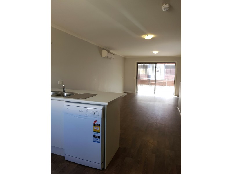 32/6-24 Winona Street, Findon SA 5023