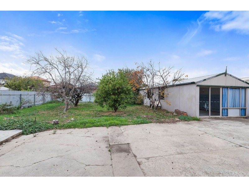 256 Hanson Road, Mansfield Park SA 5012