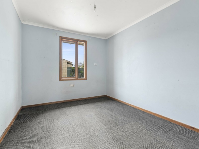 2 Devlin Road, Novar Gardens SA 5040