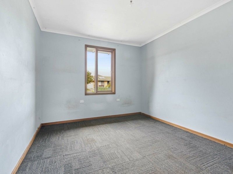 2 Devlin Road, Novar Gardens SA 5040