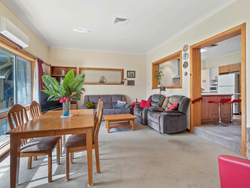 12 Graham Street, Para Hills SA 5096