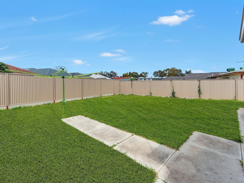 10 Inglewood Street, Mansfield Park SA 5012