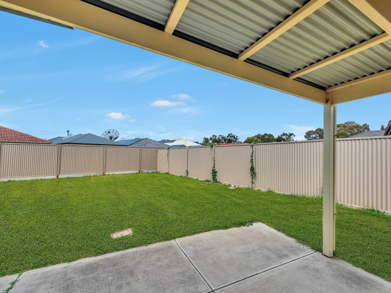 10 Inglewood Street, Mansfield Park SA 5012