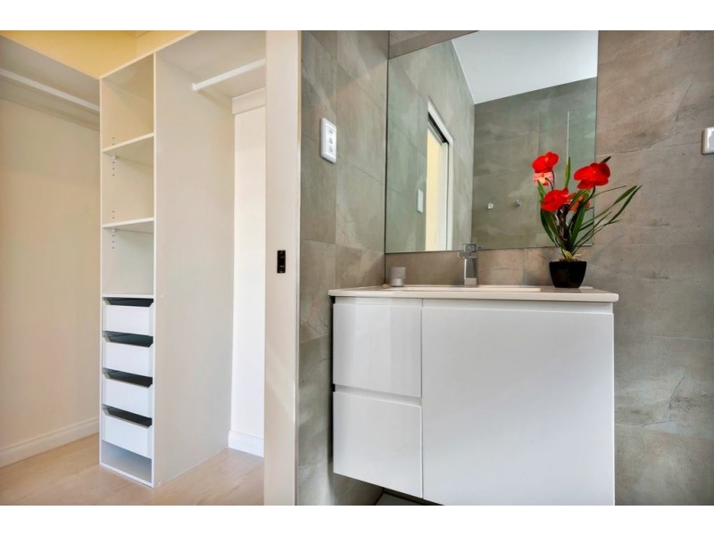 20 Maximillian Court, Mansfield Park SA 5012