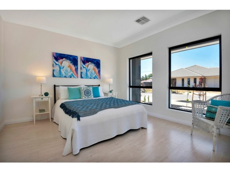 20 Maximillian Court, Mansfield Park SA 5012