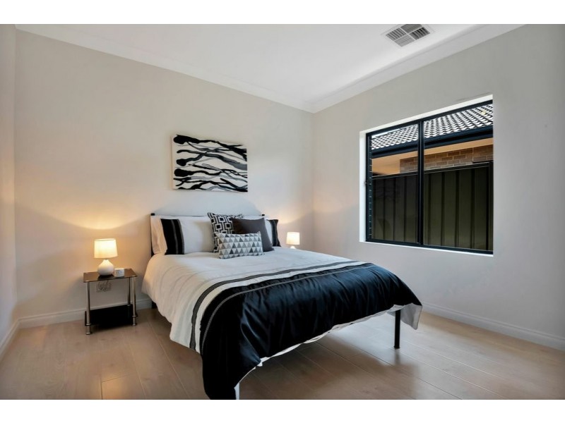 20 Maximillian Court, Mansfield Park SA 5012