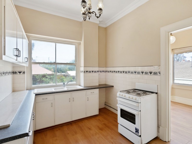 86 Woodville Road, Woodville SA 5011